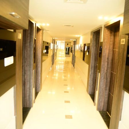 Miles Inn Hotel Hassan Ngoại thất bức ảnh
