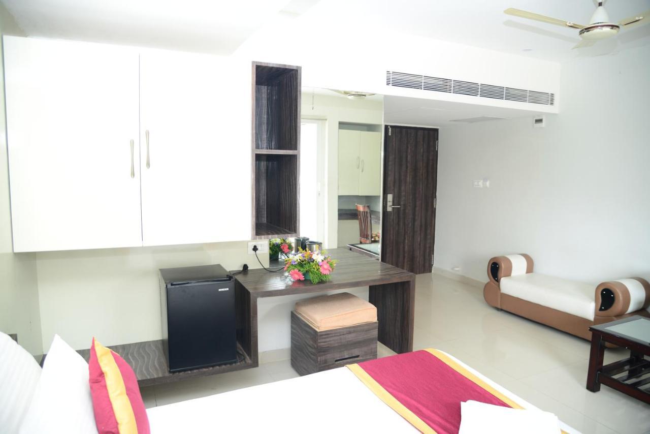Miles Inn Hotel Hassan Ngoại thất bức ảnh